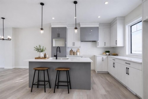 1989 Mccaskill Drive, Crossfield, AB - Indoor Photo Showing Kitchen With Upgraded Kitchen