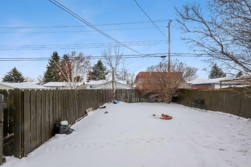 990 Marcombe Drive Ne, Calgary, AB - Outdoor