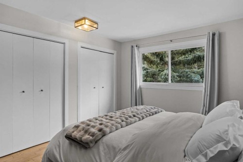 9-630 3Rd Street, Canmore, AB - Indoor Photo Showing Bedroom