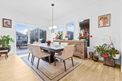 44 Ranchers Way, Okotoks, AB - Indoor Photo Showing Dining Room