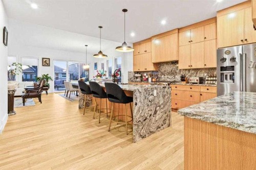 44 Ranchers Way, Okotoks, AB - Indoor Photo Showing Kitchen With Upgraded Kitchen