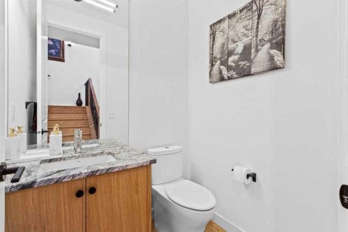 44 Ranchers Way, Okotoks, AB - Indoor Photo Showing Bathroom