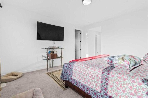 44 Ranchers Way, Okotoks, AB - Indoor Photo Showing Bedroom