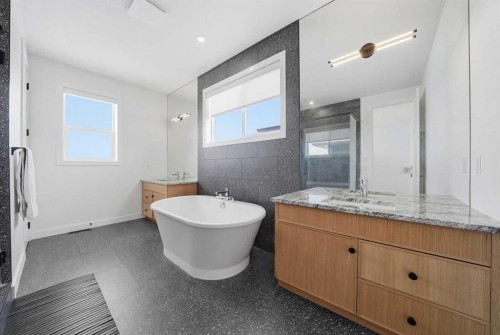 44 Ranchers Way, Okotoks, AB - Indoor Photo Showing Bathroom