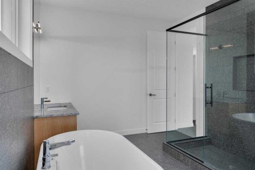 44 Ranchers Way, Okotoks, AB - Indoor Photo Showing Bathroom