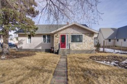 4312 2 Street WEST Claresholm, AB T0L 0T0