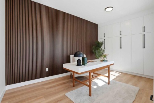 1303 87 Avenue Sw, Calgary, AB - Indoor Photo Showing Office