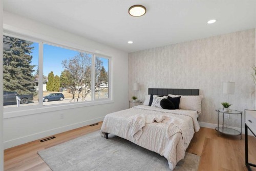 1303 87 Avenue Sw, Calgary, AB - Indoor Photo Showing Bedroom