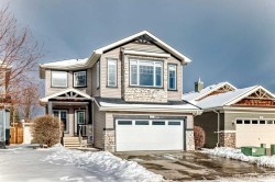 102 Royal Oak Crescent NW Calgary, AB T3G 4Y7