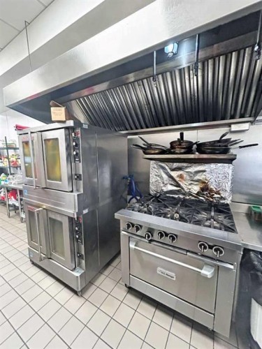 460 Erin Woods Drive Se, Calgary, AB 