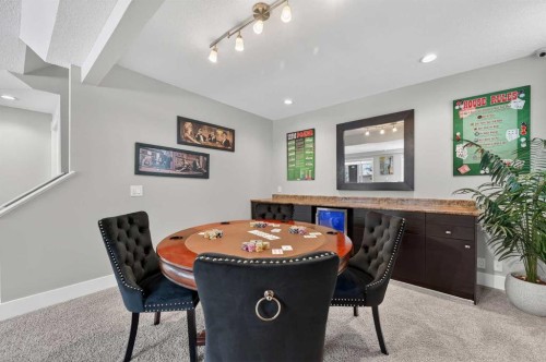 140 Citadel Park Nw, Calgary, AB - Indoor Photo Showing Dining Room