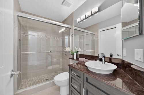 140 Citadel Park Nw, Calgary, AB - Indoor Photo Showing Bathroom