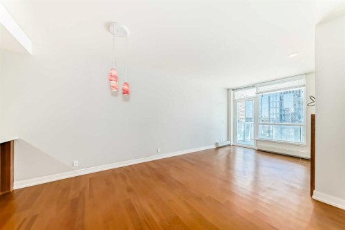 1126-222 Riverfront Avenue Sw, Calgary, AB - Indoor Photo Showing Other Room