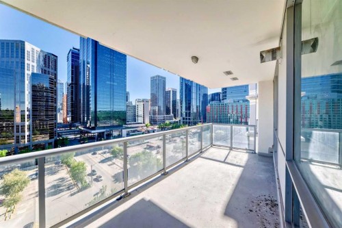 1126-222 Riverfront Avenue Sw, Calgary, AB - Outdoor With Balcony
