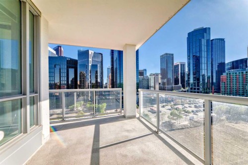1126-222 Riverfront Avenue Sw, Calgary, AB - Outdoor With Balcony