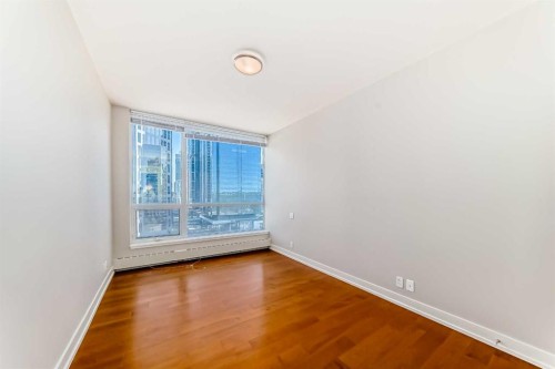1126-222 Riverfront Avenue Sw, Calgary, AB - Indoor Photo Showing Other Room