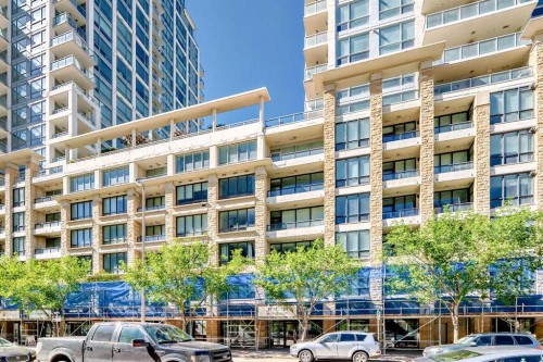 1126-222 Riverfront Avenue Sw, Calgary, AB - Outdoor With Balcony With Facade