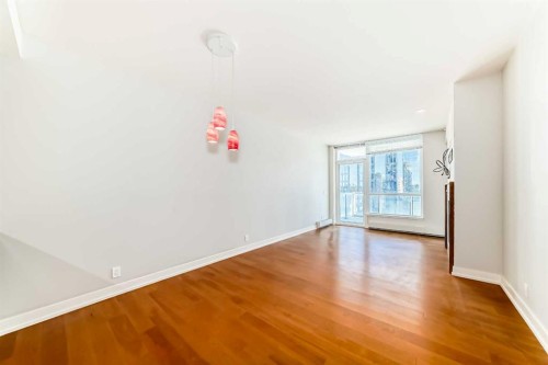 1126-222 Riverfront Avenue Sw, Calgary, AB - Indoor Photo Showing Other Room