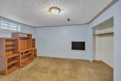 67 Martinwood Road Ne, Calgary, AB - Indoor Photo Showing Other Room