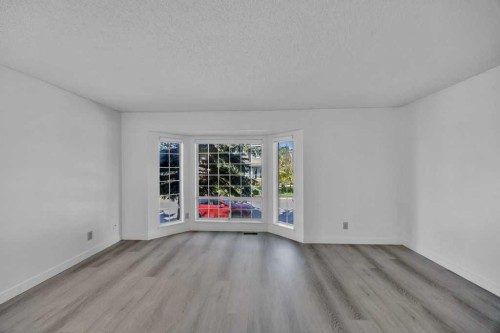 67 Martinwood Road Ne, Calgary, AB - Indoor Photo Showing Other Room