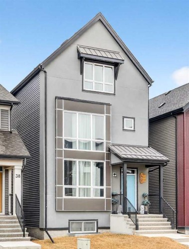 42 Heirloom Manor Se, Calgary, AB - Outdoor