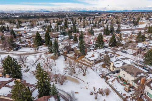 356 Cannington Place Sw, Calgary, AB - Outdoor With View