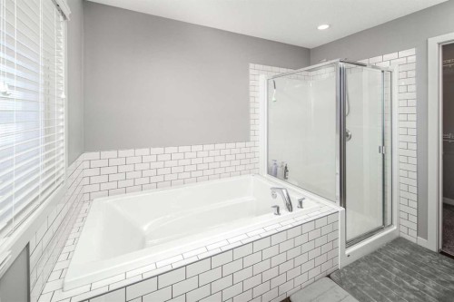 80 Howse Manor Ne, Calgary, AB - Indoor Photo Showing Bathroom