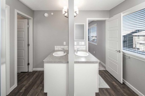 80 Howse Manor Ne, Calgary, AB - Indoor