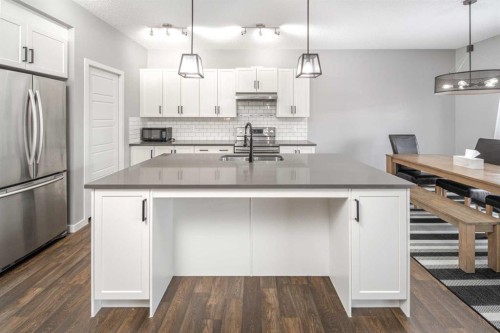 80 Howse Manor Ne, Calgary, AB - Indoor Photo Showing Kitchen With Stainless Steel Kitchen With Upgraded Kitchen