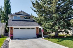 71 Woodfern Drive SW Calgary, AB T2W 4L9