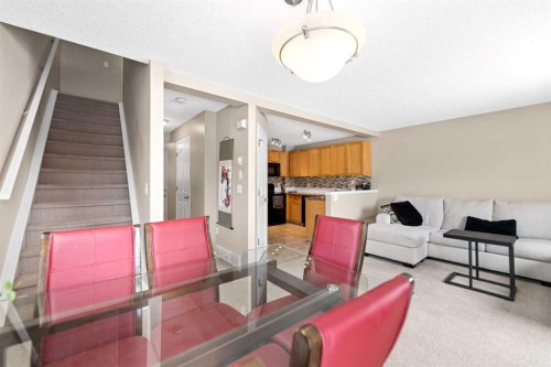 173 Bayside Point Sw, Airdrie, AB - Indoor Photo Showing Other Room