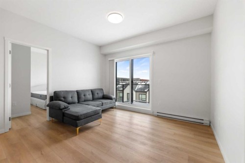 6403-20295 Seton Way Se, Calgary, AB - Indoor Photo Showing Living Room