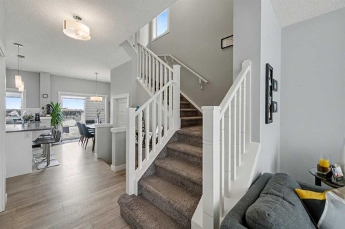 38 Sage Bluff Gate Nw, Calgary, AB - Indoor Photo Showing Other Room