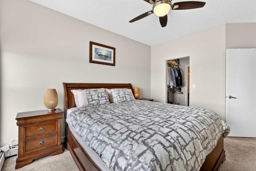 308-402 Marquis Lane Se, Calgary, AB - Indoor Photo Showing Bedroom