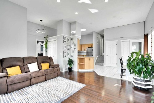 235 Saddlemead Road Ne, Calgary, AB - Indoor Photo Showing Living Room