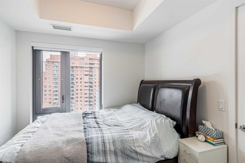 1107-730 2 Avenue Sw, Calgary, AB - Indoor Photo Showing Bedroom