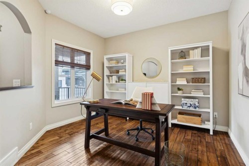 200 Aspen Summit View Sw, Calgary, AB - Indoor Photo Showing Office