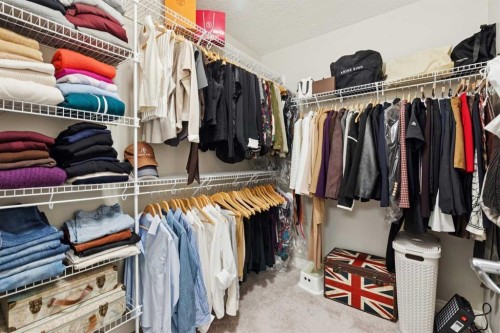 200 Aspen Summit View Sw, Calgary, AB - Indoor With Storage