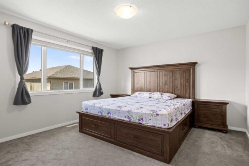 93 Cityline Square Ne, Calgary, AB - Indoor Photo Showing Bedroom