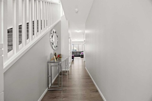 93 Cityline Square Ne, Calgary, AB - Indoor Photo Showing Other Room