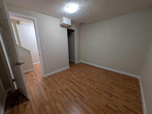 114 Castledale Way Ne, Calgary, AB - Indoor Photo Showing Other Room