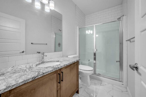 628 West Lakeview Drive, Chestermere, AB - Indoor Photo Showing Bathroom