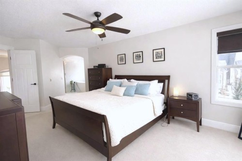 86 Muirfield Boulevard, Lyalta, AB - Indoor Photo Showing Bedroom