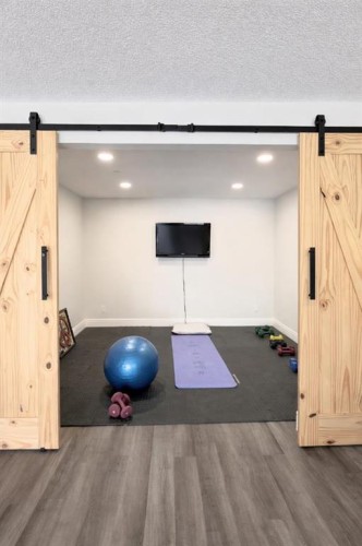 86 Muirfield Boulevard, Lyalta, AB - Indoor