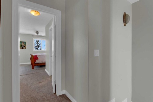 10 West Cedar Rise Sw, Calgary, AB - Indoor Photo Showing Other Room