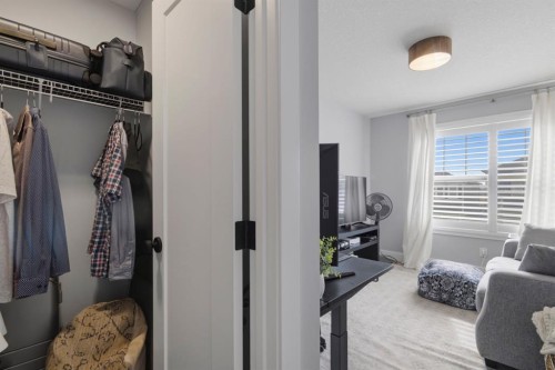 743 Seton Circle Se, Calgary, AB - Indoor