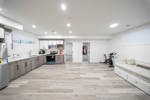 123 Saddlecrest Grove Ne, Calgary, AB - Indoor