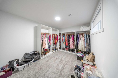 123 Saddlecrest Grove Ne, Calgary, AB - Indoor With Storage