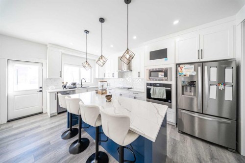 123 Saddlecrest Grove Ne, Calgary, AB - Indoor