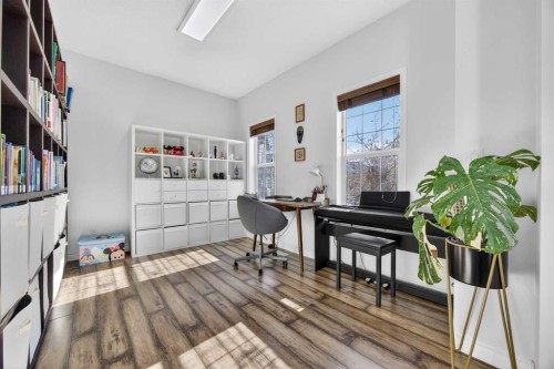 340 Prestwick Terrace Se, Calgary, AB - Indoor